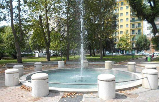 Negozio in affitto a Milano