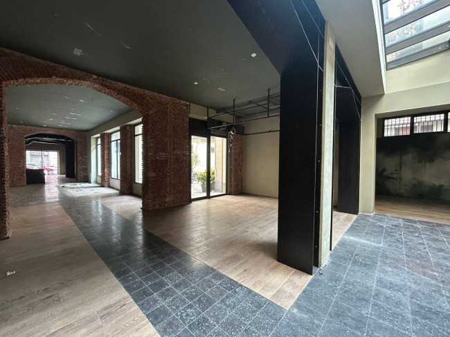 Negozio in affitto a Milano