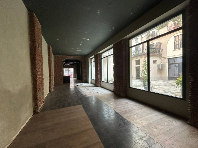 Negozio in affitto a Milano