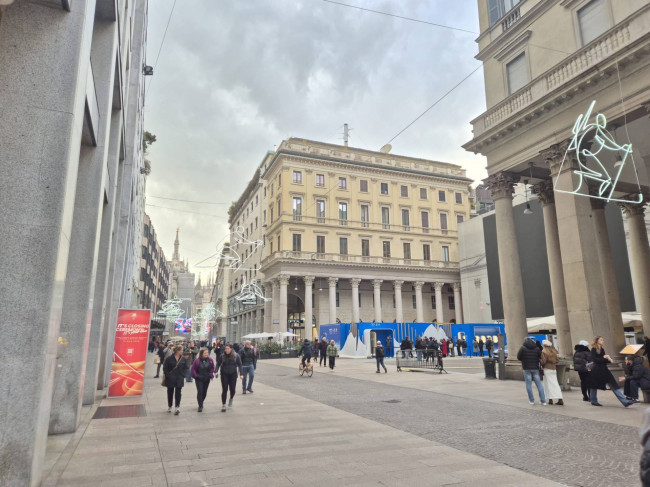 Negozio in affitto a Milano