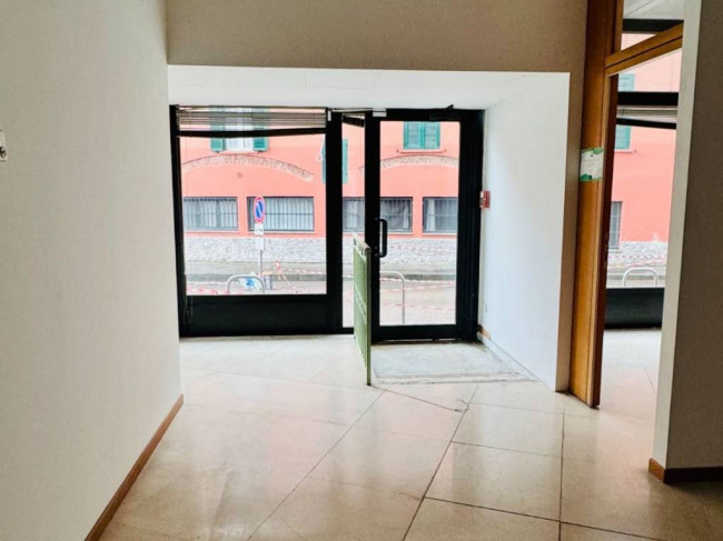 Negozio in affitto a Milano