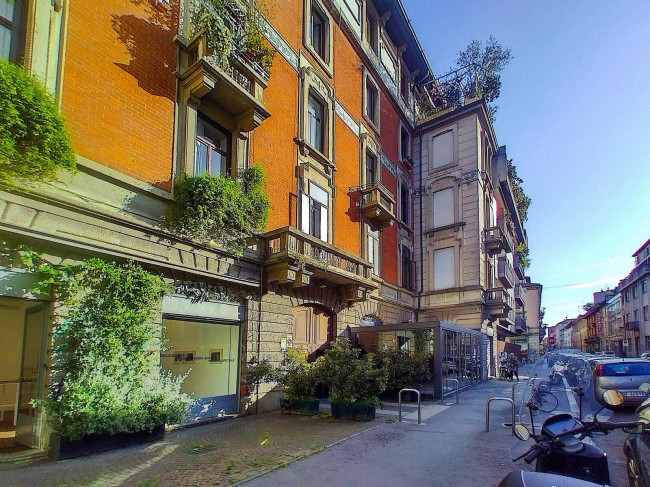 Negozio in affitto a Milano