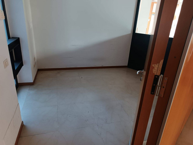 Negozio in affitto a Milano