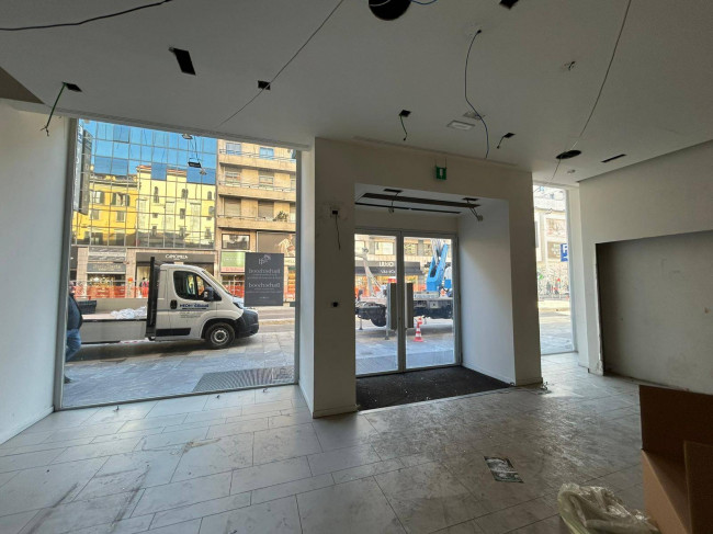 Negozio in affitto a Milano