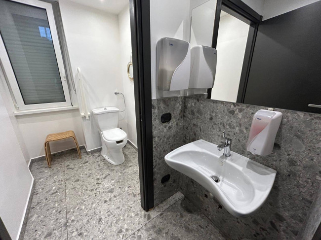 Negozio in affitto a Milano