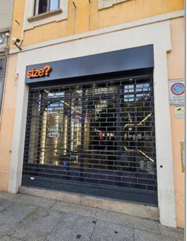 Negozio in affitto a Milano