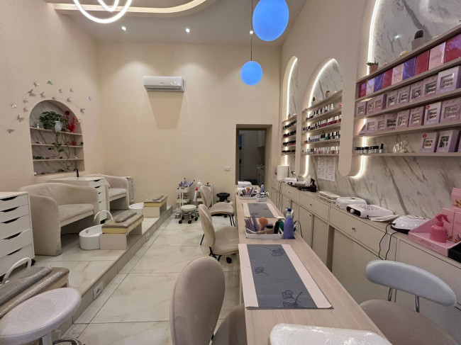 Negozio in affitto a Milano