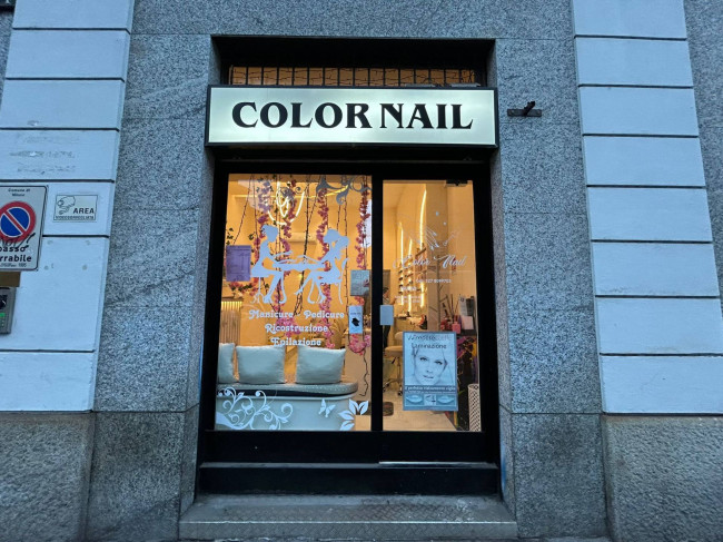 Negozio in affitto a Milano