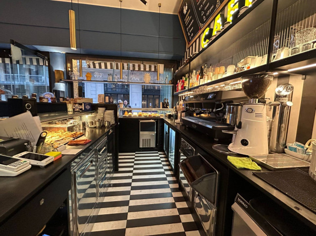 Negozio in affitto a Milano