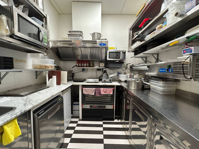 Negozio in affitto a Milano