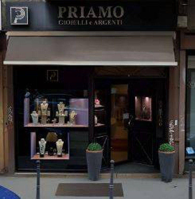 Negozio in affitto a Milano