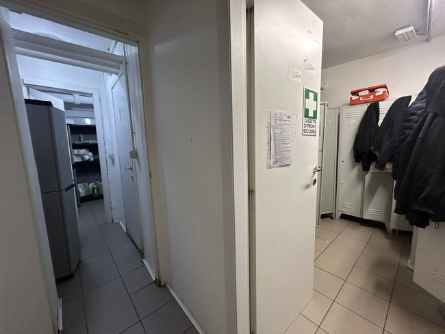 Negozio in vendita a Milano