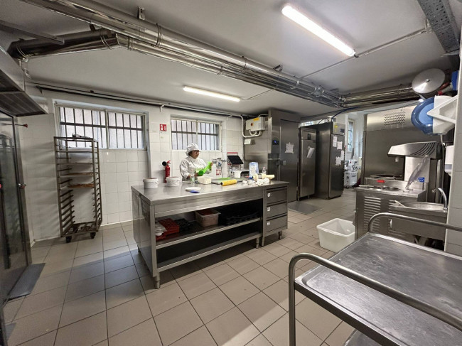 Negozio in vendita a Milano