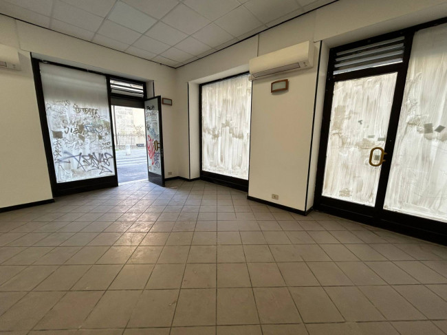 Negozio in affitto a Milano