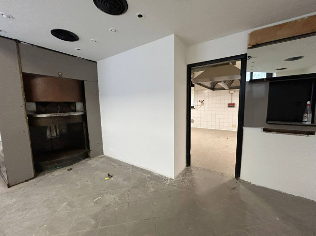 Negozio in affitto a Milano