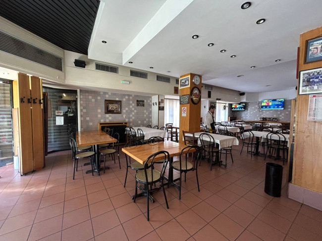 Negozio in affitto a Milano