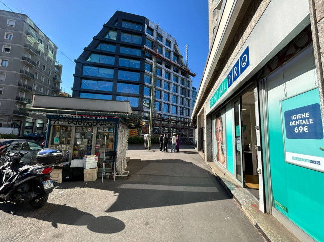 Negozio in vendita a Milano