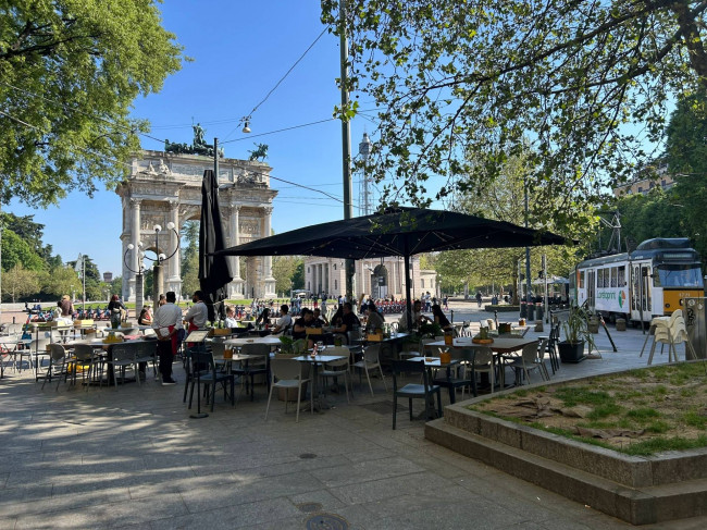 Negozio in affitto a Milano