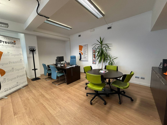 Ufficio in affitto a Milano