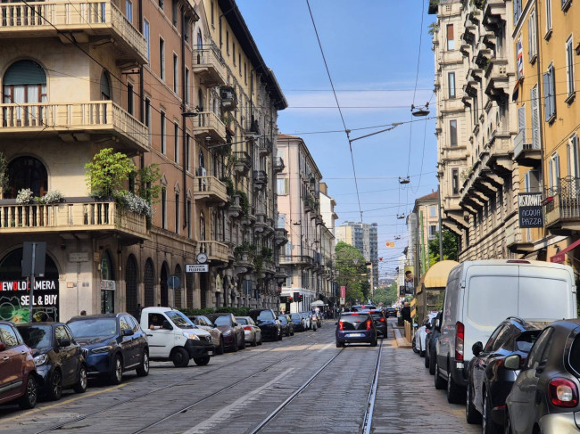 Negozio in vendita a Milano