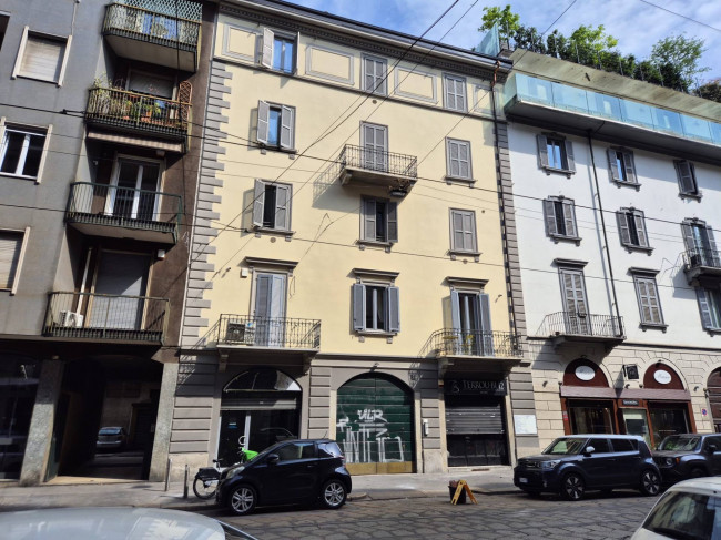 Negozio in vendita a Milano