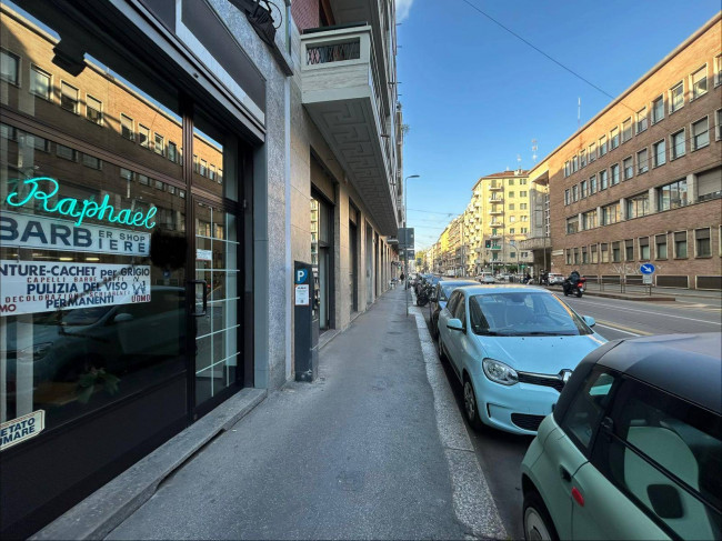 Negozio in vendita a Milano