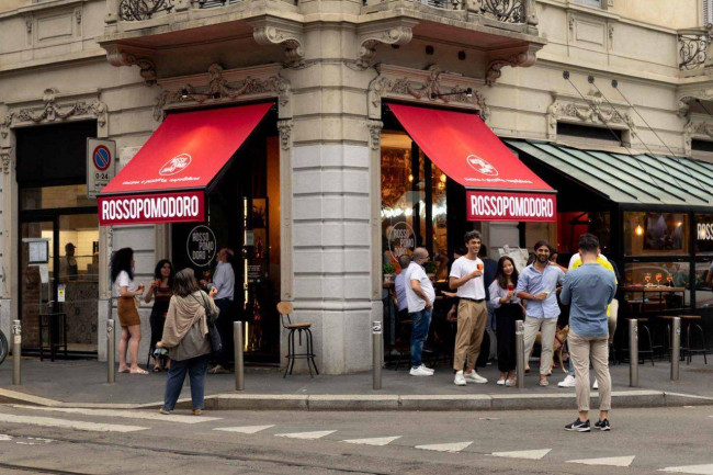 Negozio in affitto a Milano