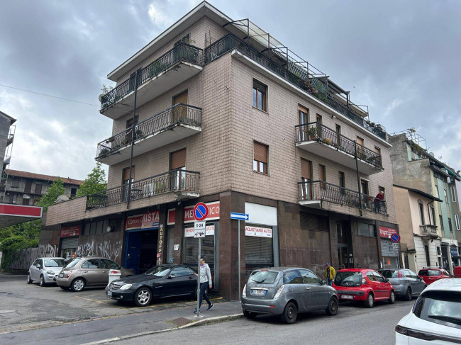 Negozio in affitto a Milano