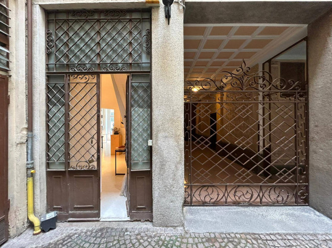 Negozio in vendita a Milano