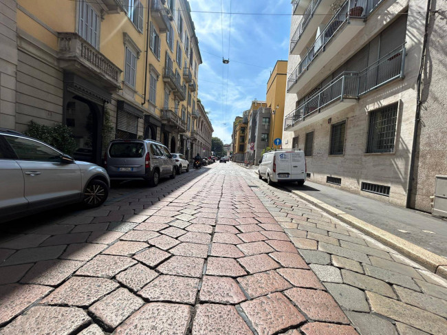 Negozio in vendita a Milano