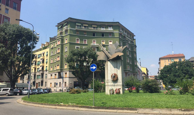 Negozio in affitto a Milano