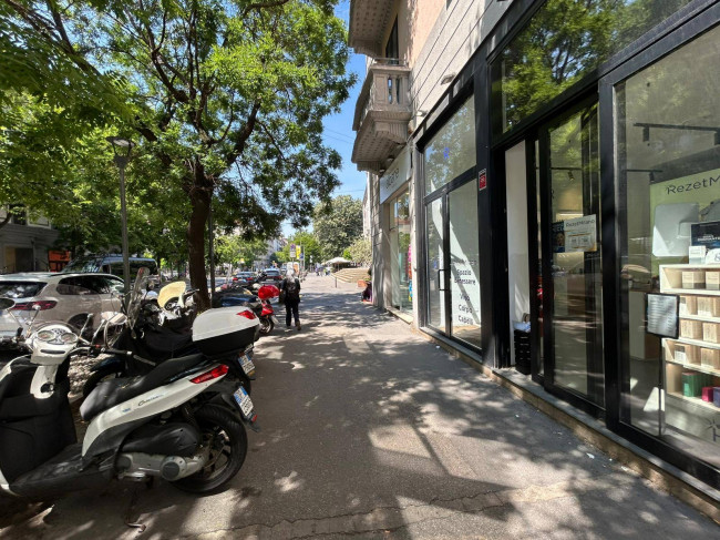 Negozio in affitto a Milano