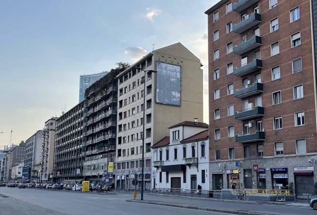 Negozio in affitto a Milano