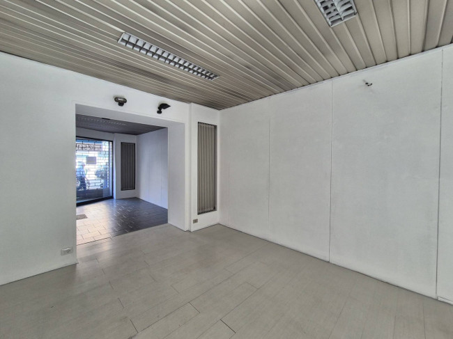 Negozio in affitto a Milano