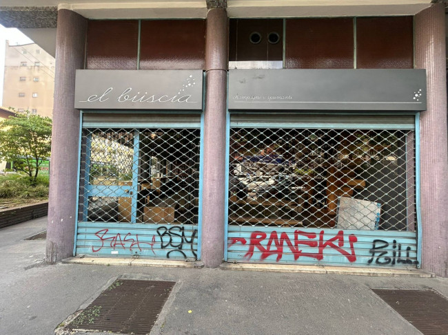 Negozio in affitto a Milano