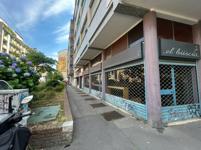 Negozio in affitto a Milano