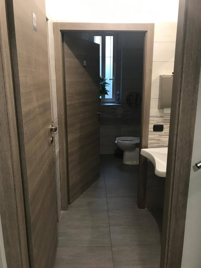 Negozio in vendita a Milano
