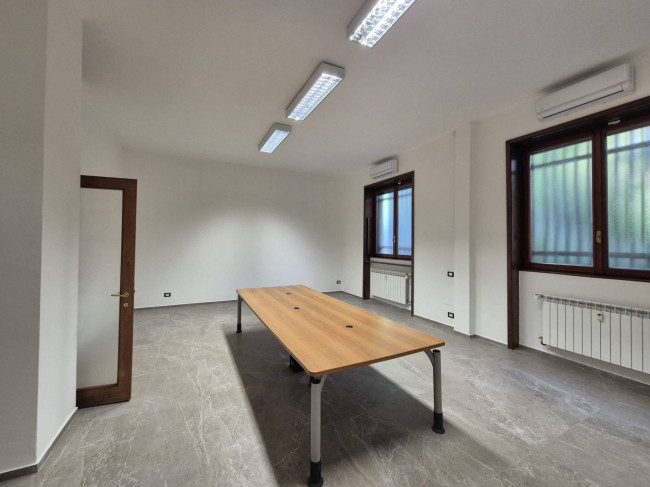 Ufficio in affitto a Milano