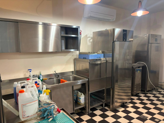 Laboratorio in affitto a Milano