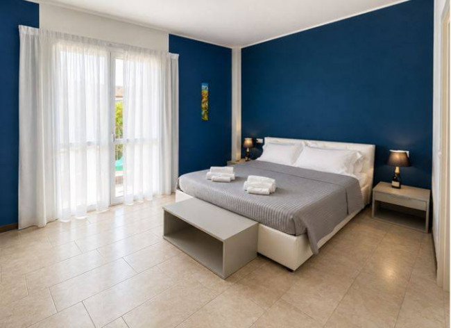 Albergo in vendita a Comacchio
