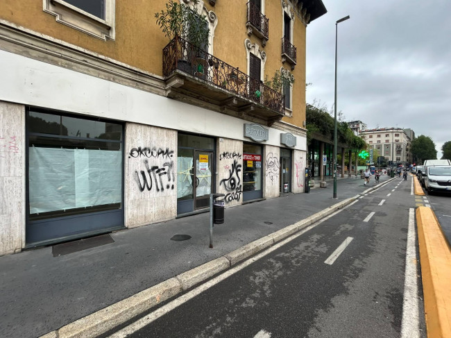 Negozio in vendita a Sesto San Giovanni