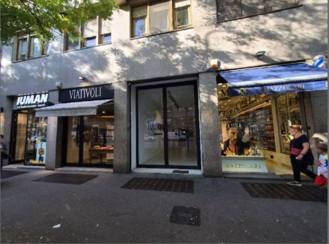 Negozio in affitto a Milano