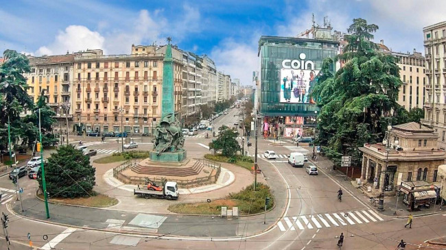 Negozio in affitto a Milano