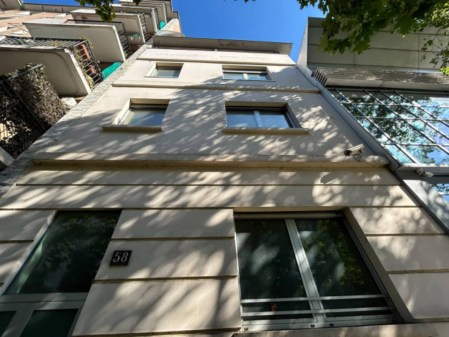 Palazzo in vendita a Milano