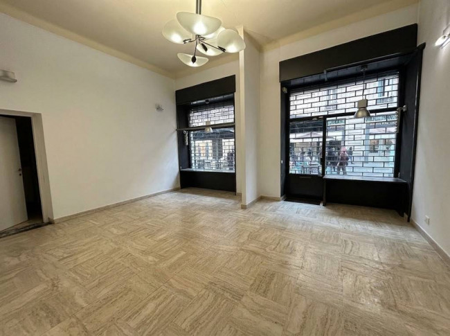 Negozio in affitto a Milano