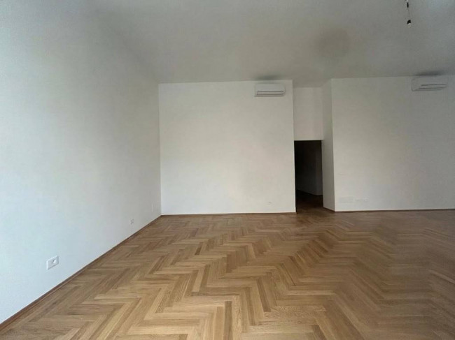 Negozio in affitto a Milano