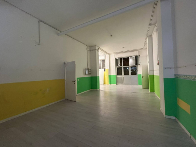 Negozio in affitto a Milano