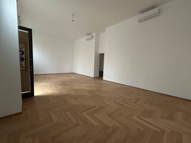Negozio in affitto a Milano
