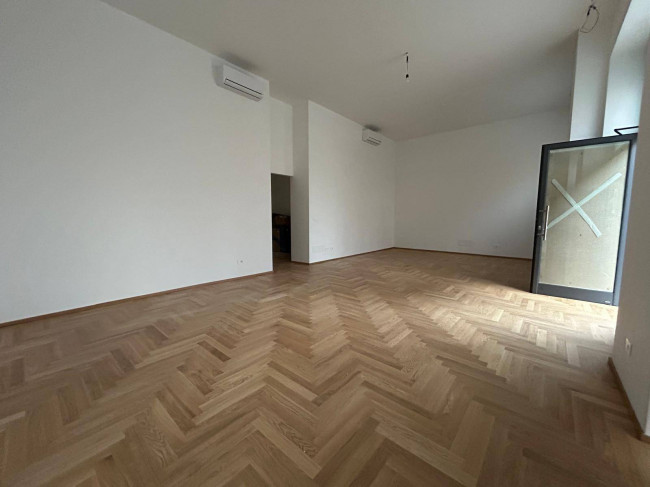 Negozio in affitto a Milano