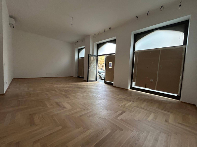 Negozio in affitto a Milano